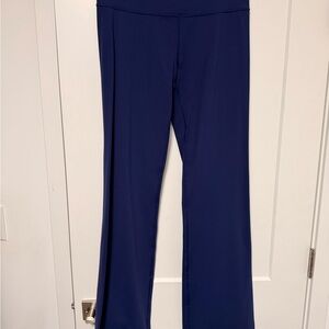 Lululemon Navy Blue Groove Pant Flare Leggings – Size 10 Tall – NWOT